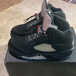 Retro Jordan 5’s